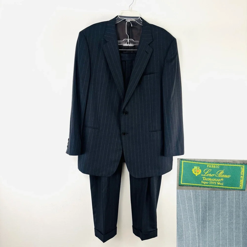 Daniel Cremieux Signature Loro Piana Super 170s Wool Pinstripe Suit Men 46L Grey